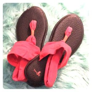 sanuk yoga slings- size 8